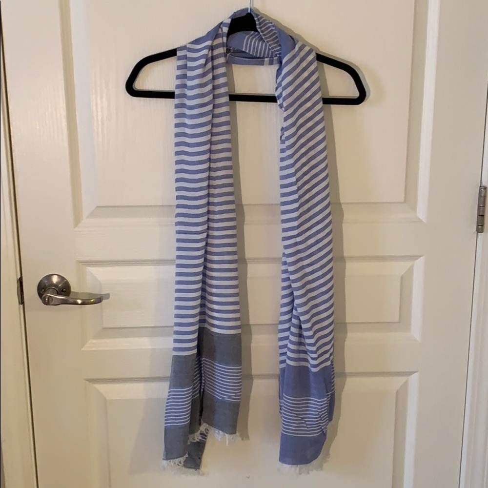 Striped scarf